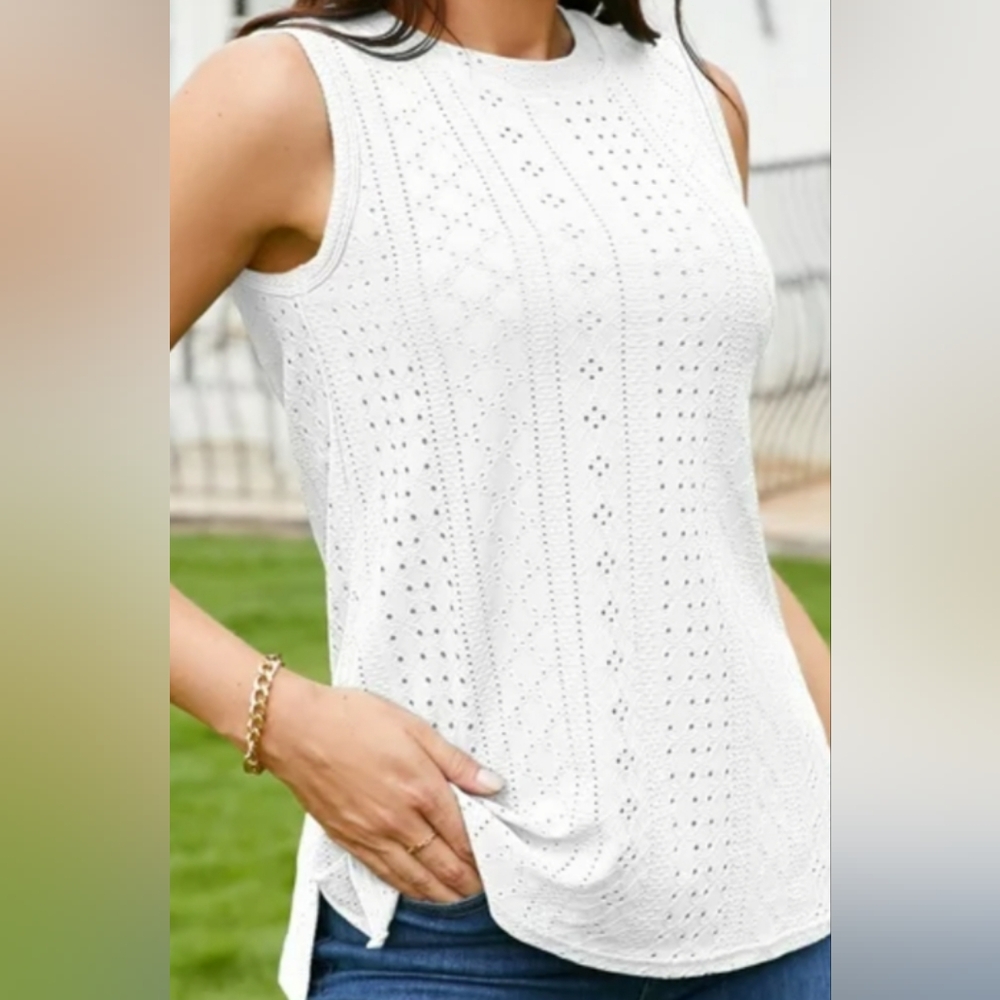 Sleeveless Eyelet Knit Tank Top - White